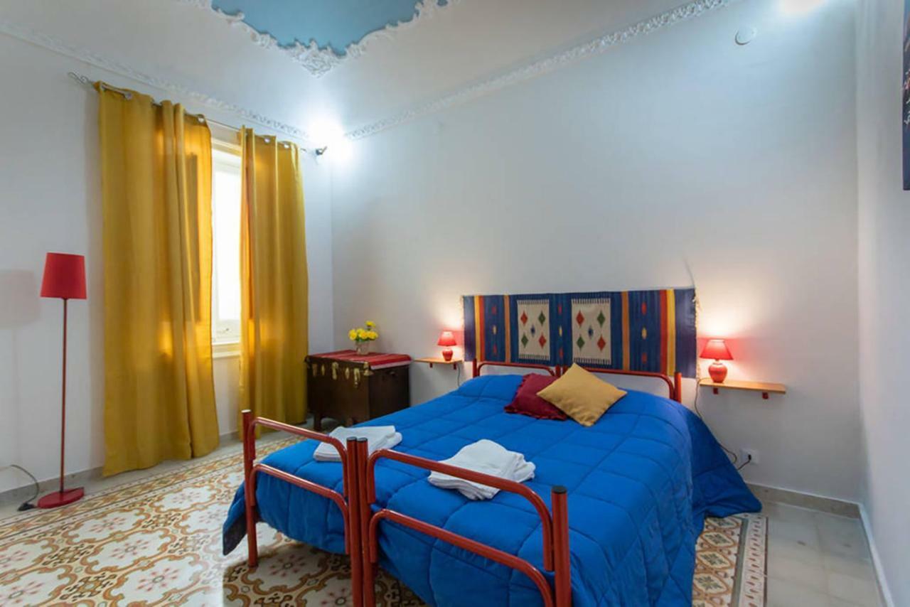 The Twins Rooms In Trapani 1 Bagian luar foto